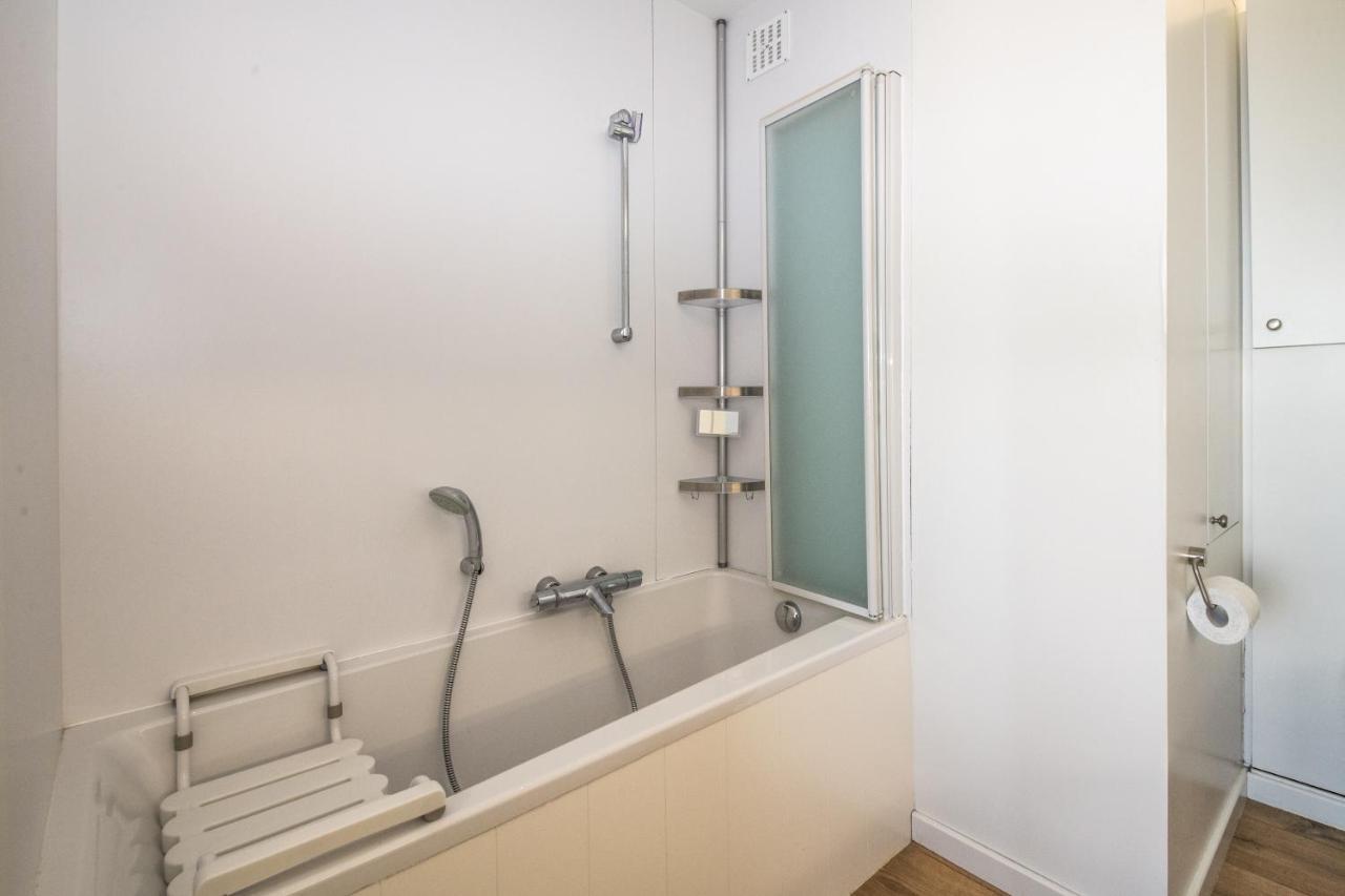 Res Helix 1Slp Kamer App Zeezicht En Parking Middelkerke Esterno foto