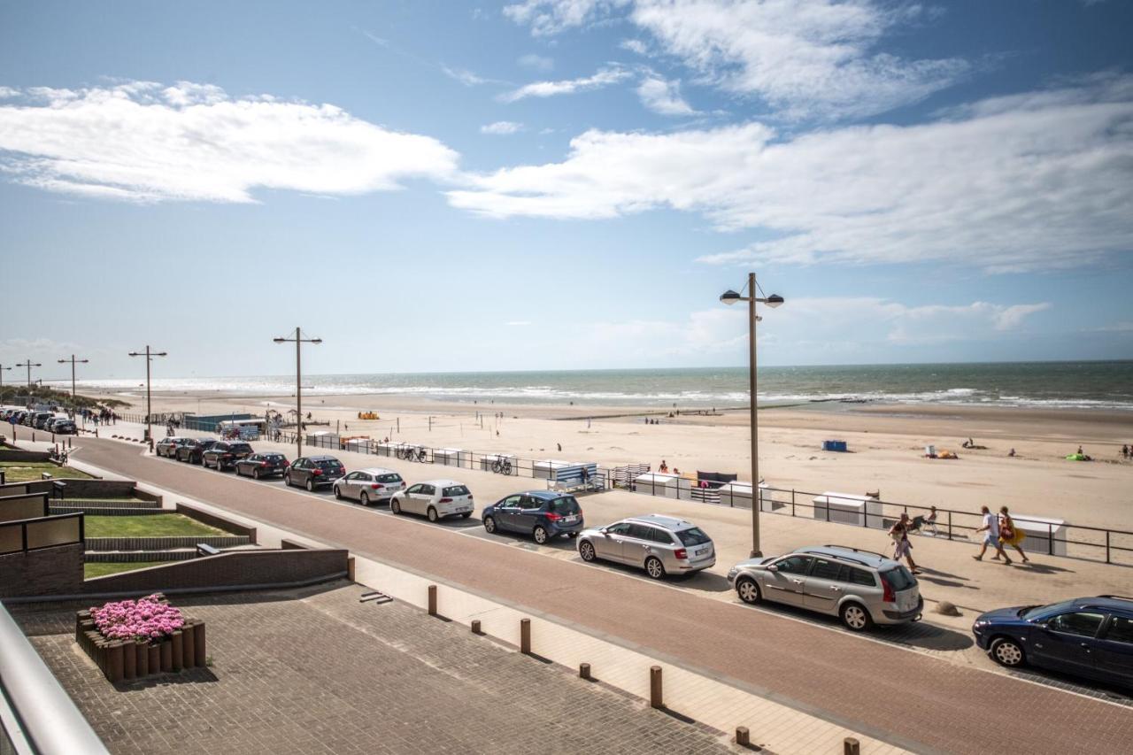 Res Helix 1Slp Kamer App Zeezicht En Parking Middelkerke Esterno foto